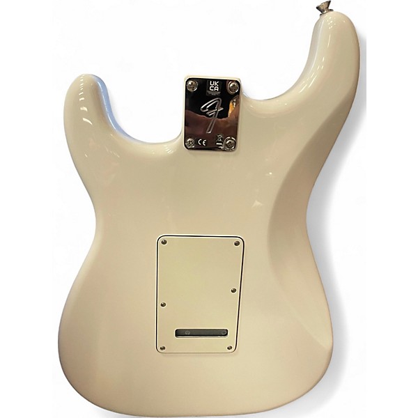 Used 2023 Fender Player Stratocaster WHITE Solid Body Electric Guitar