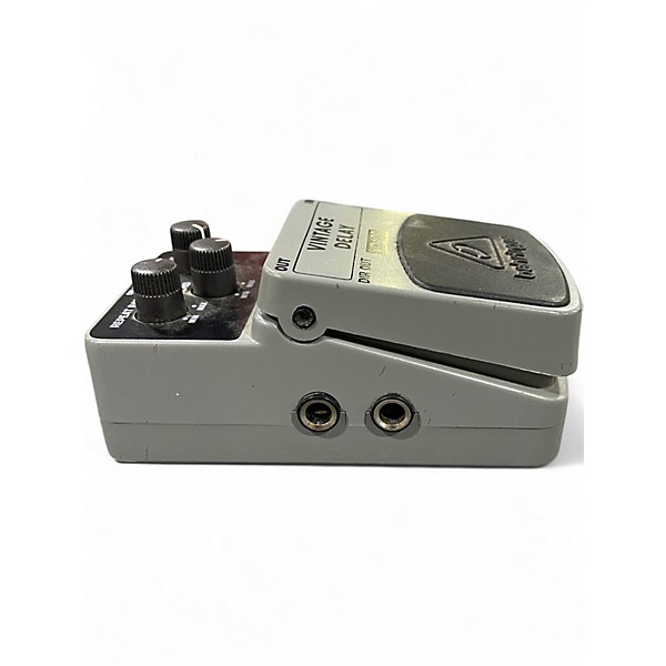 Used Behringer VD400 Vintage Delay Effect Pedal