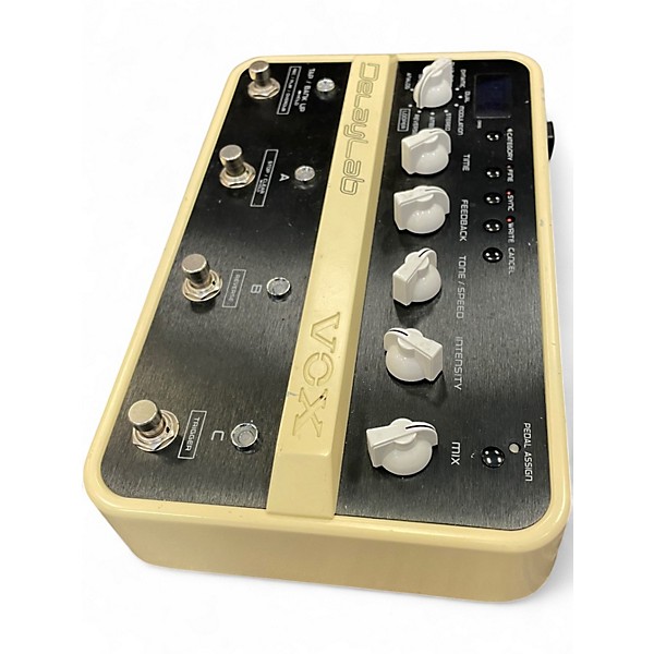 Used VOX DelayLab Effect Pedal