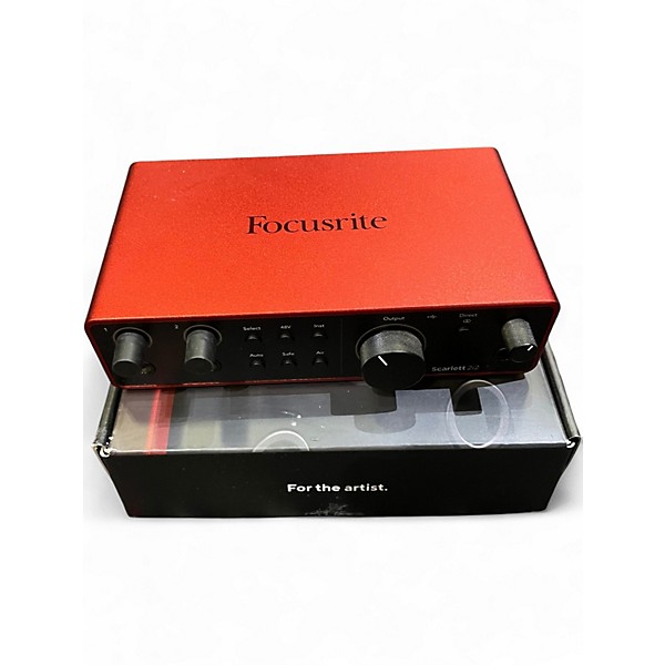 Used Focusrite Scarlett 2i2 GEN 4 Audio Interface