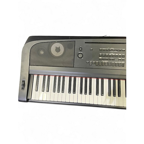 Used Yamaha DGX670 Portable Keyboard