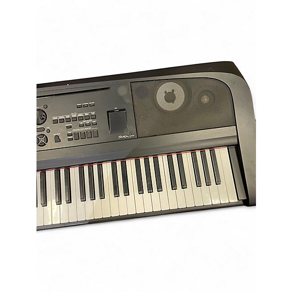 Used Yamaha DGX670 Portable Keyboard