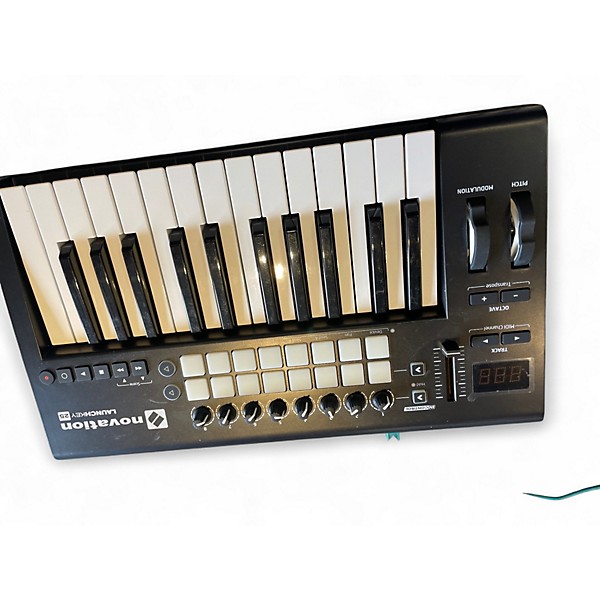 Used Novation Launchkey 25 Key MIDI Controller