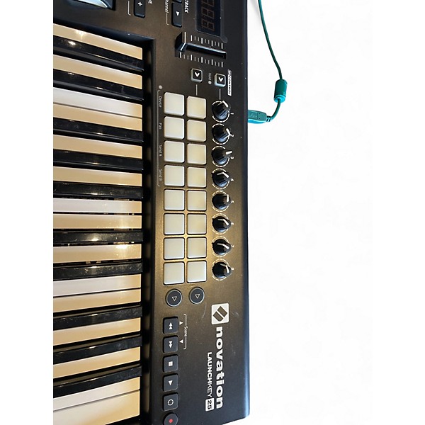 Used Novation Launchkey 25 Key MIDI Controller