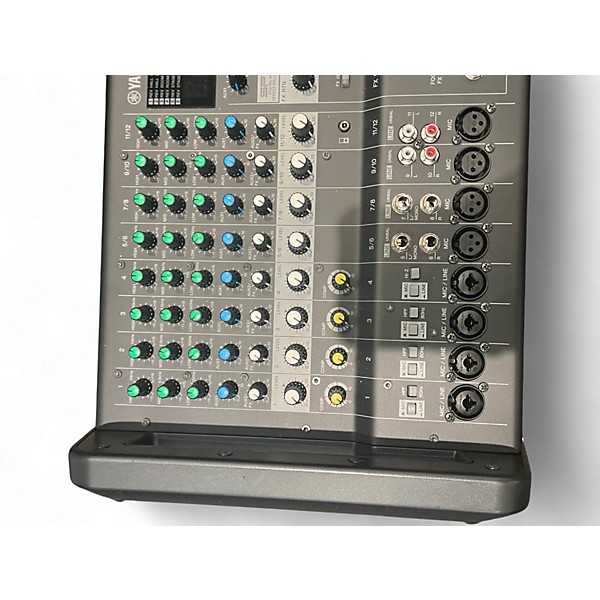 Used Yamaha EMX5 Powered Mixer