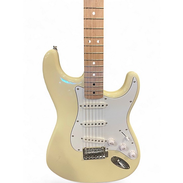 Used Squier Affinity Stratocaster Olympic White Solid Body Electric Guitar