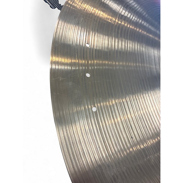 Used Zildjian 22in Avedis Ride Cymbal