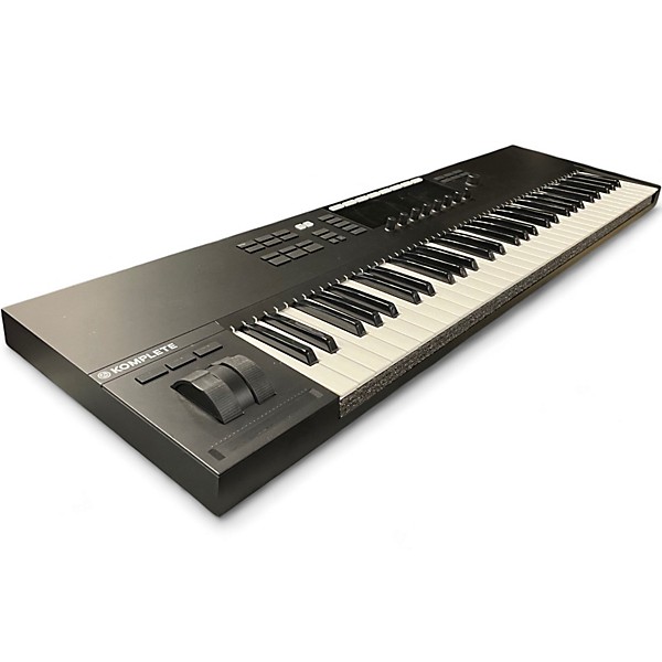 Used Native Instruments Komplete Kontrol S61 MK2 MIDI Controller