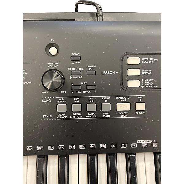 Used Yamaha ew300 Keyboard Workstation