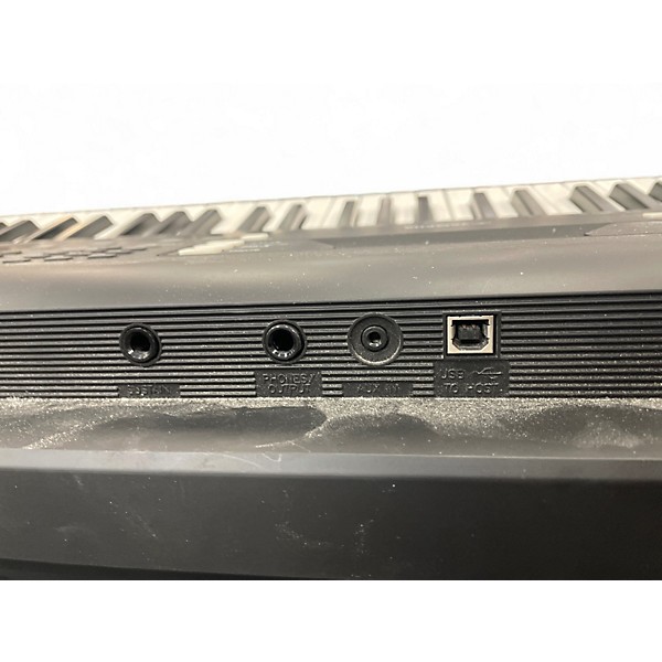 Used Yamaha ew300 Keyboard Workstation