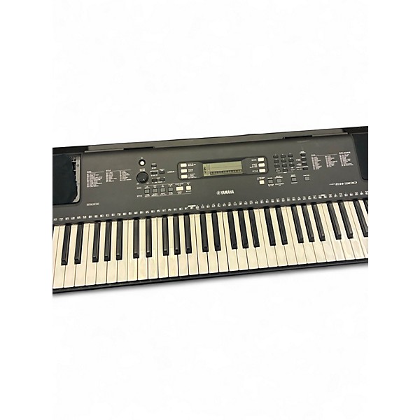 Used Yamaha EW300 Keyboard Workstation