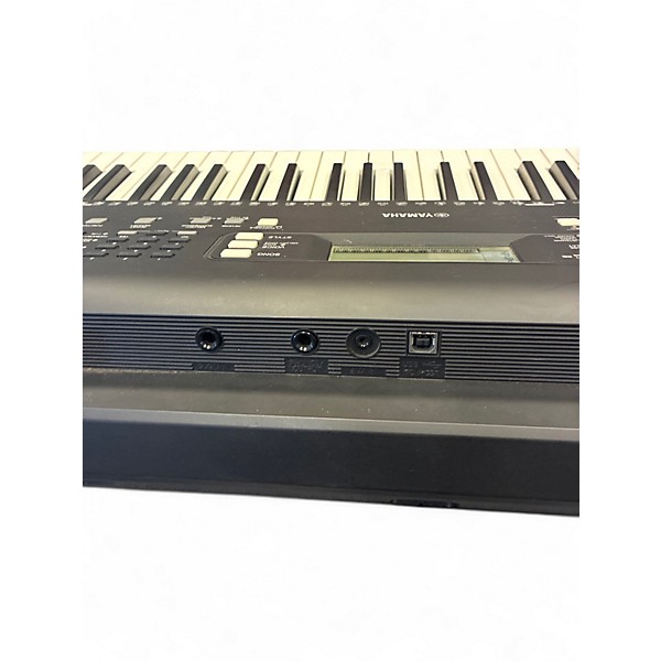 Used Yamaha EW300 Keyboard Workstation