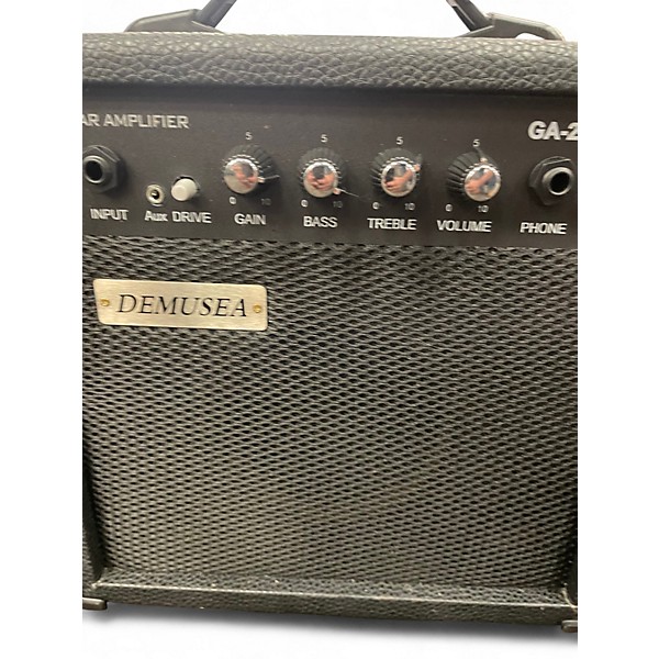 Used Demusea GA-20 Guitar Combo Amp