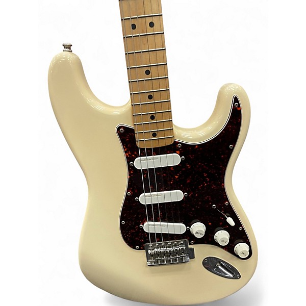 Used Fender Player Stratocaster Olympic White Solid Body Electric Guitar