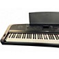 Used Yamaha dgx670 Keyboard Workstation