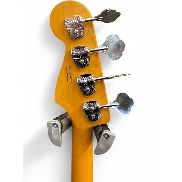 Used Fender American Ultra Jazz Bass Alpine White Electric Bass Guitar