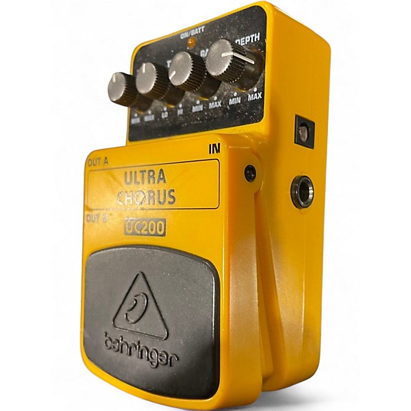 Used Behringer UC200 Stereo Chorus Effect Pedal