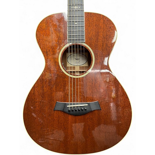 Used Taylor 522 12-Fret Mahogany Acoustic Guitar