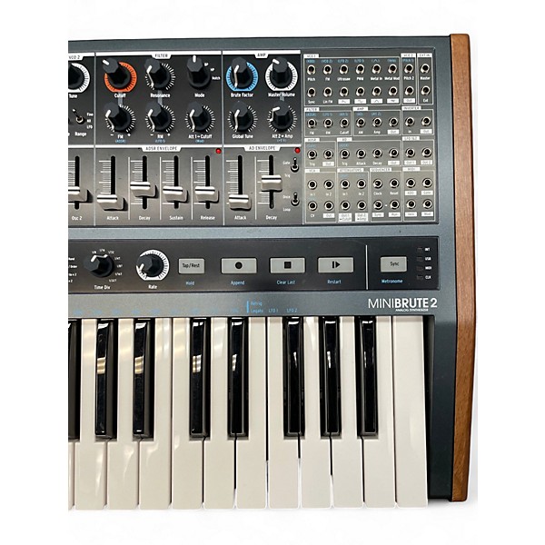 Used Arturia Minibrute 2 Synthesizer