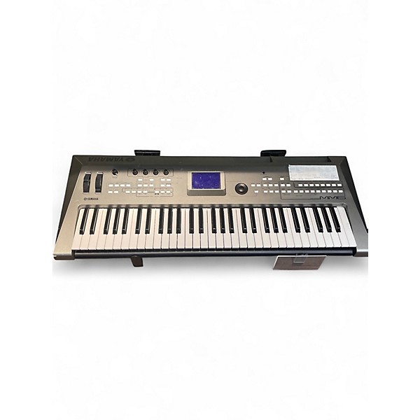 Used Yamaha MM6 61 Key Keyboard Workstation