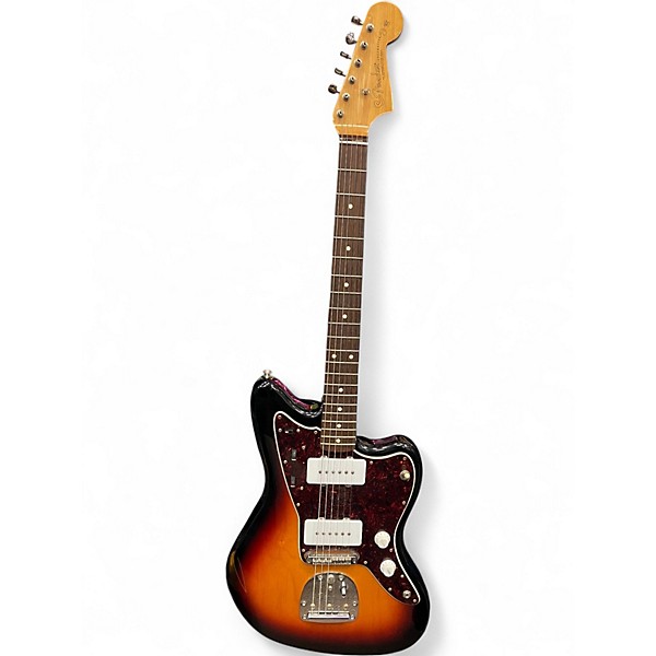 Used 2015 Fender PLAYER SERIES JAZZMASTER Sunburst Solid Body Electric Guitar