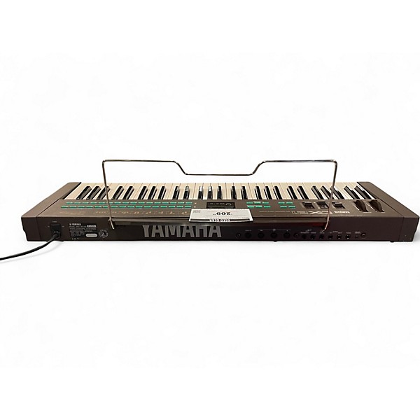 Used Yamaha DX21 Synthesizer