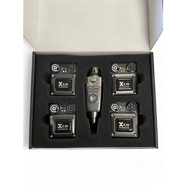 Used Xvive U4 In ear 4 Pack In Ear Wireless System