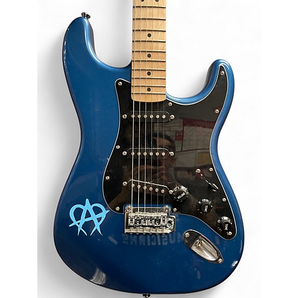 Used Squier Affinity Stratocaster Lake Placid Blue Solid Body Electric Guitar