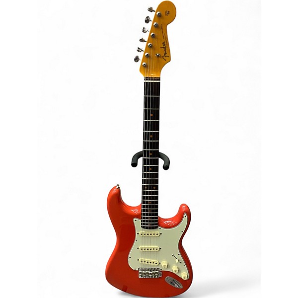 Used Fender AMERICAN VINTAGE II 1961 Fiesta Red Solid Body Electric Guitar