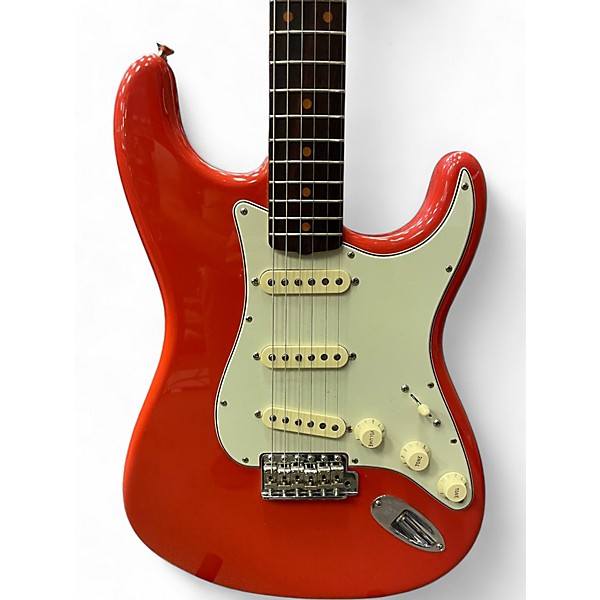 Used Fender AMERICAN VINTAGE II 1961 Fiesta Red Solid Body Electric Guitar