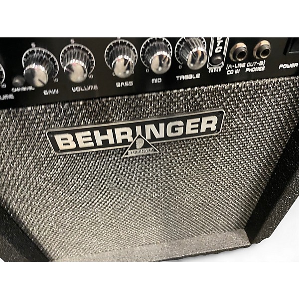 Used Behringer Virtube VT15CD 15W 1x8 Guitar Combo Amp