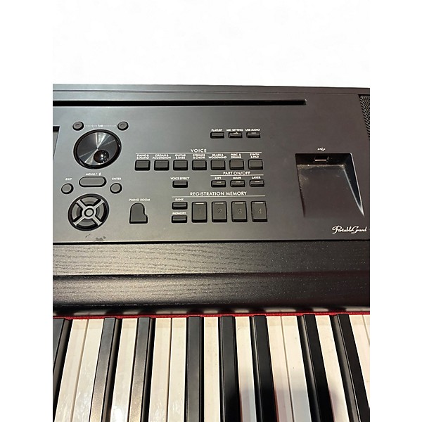 Used Yamaha DGX670 Digital Piano