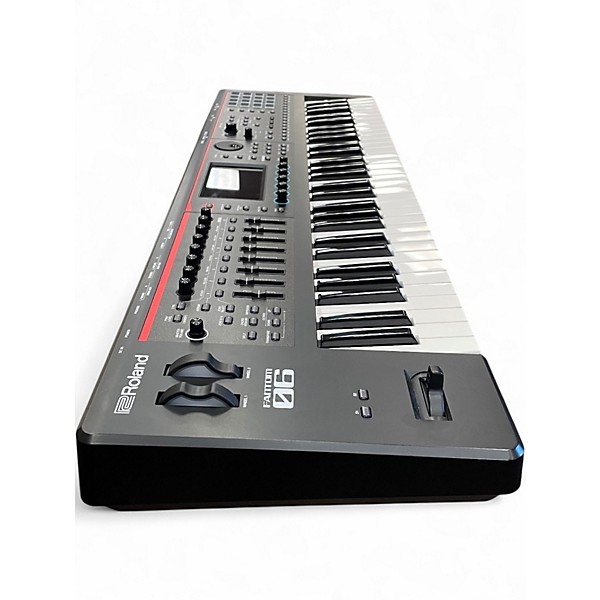 Used Roland Fantom 06 Keyboard Workstation
