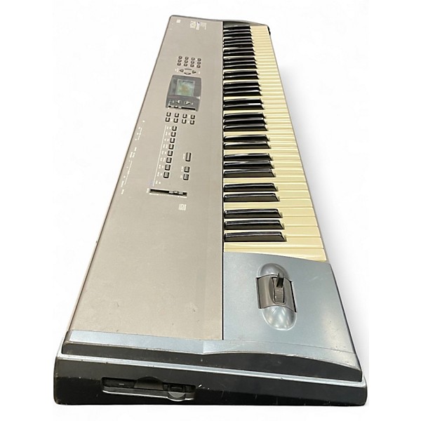 Used KORG N264 Keyboard Workstation