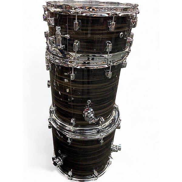 Used ddrum 7 Piece dominion birch brushed olive metallic Drum Kit