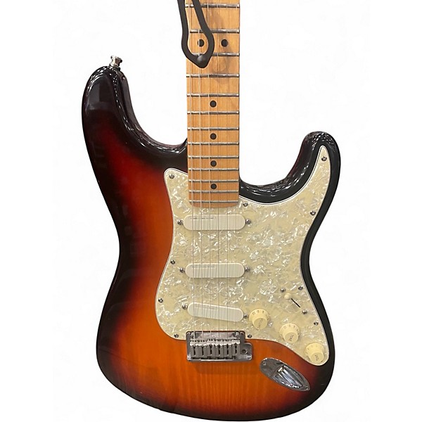 Used Fender American Deluxe Stratocaster Plus 2 Color Sunburst Solid Body Electric Guitar