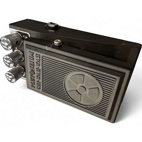 Used Plutoneum chi chi wah Effect Pedal