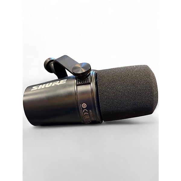 Used Shure MV7 Dynamic Microphone
