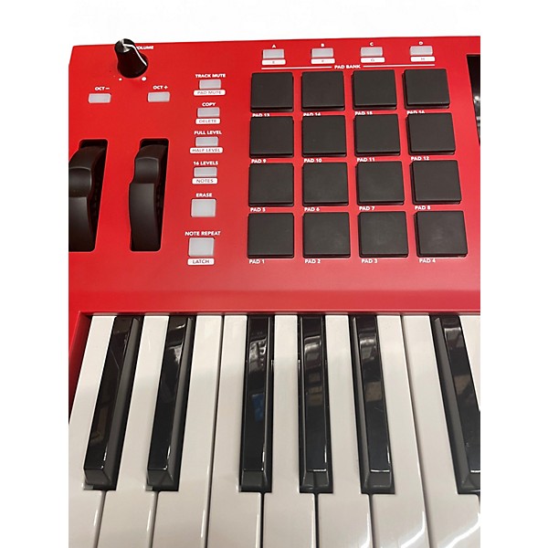 Used Akai Professional MPC KEY 37 Portable Keyboard