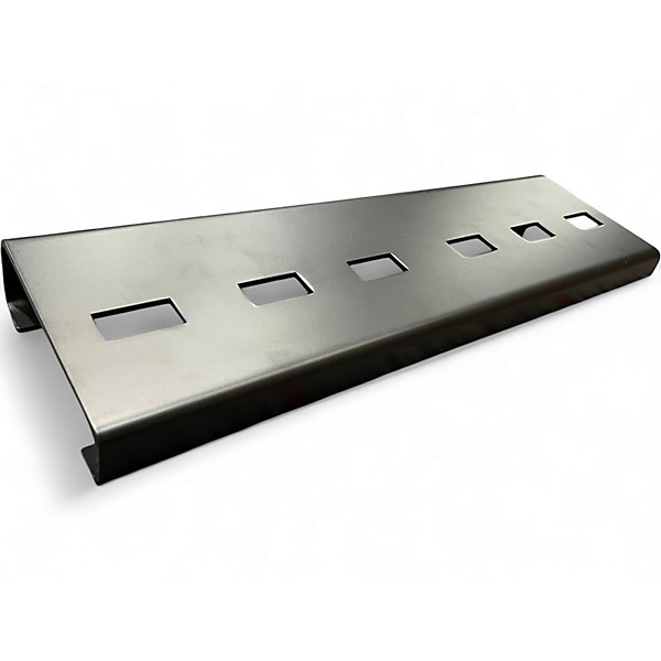 Used On-Stage gpb2000 Pedal Board