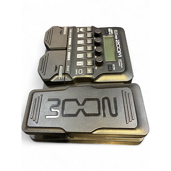 Used Zoom g1xfour Effect Processor