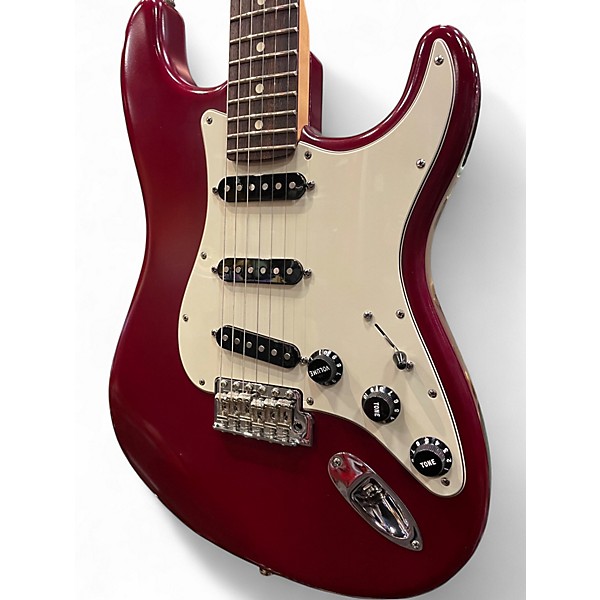 Used 2006 Fender Highway One Stratocaster red Solid Body Electric Guitar