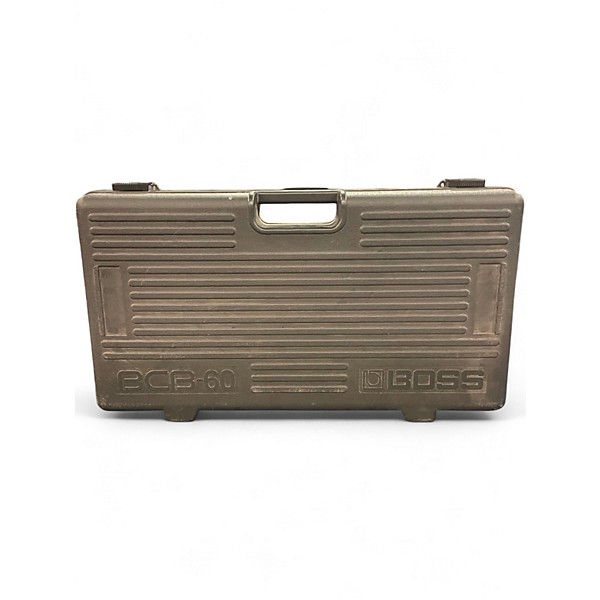 Used BOSS BCB60 Pedal Board