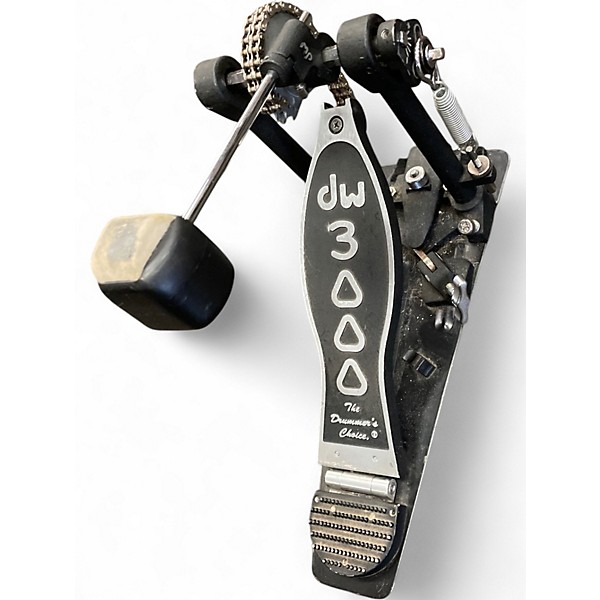 Used DW 3000 Series Single Single Bass Drum Pedal