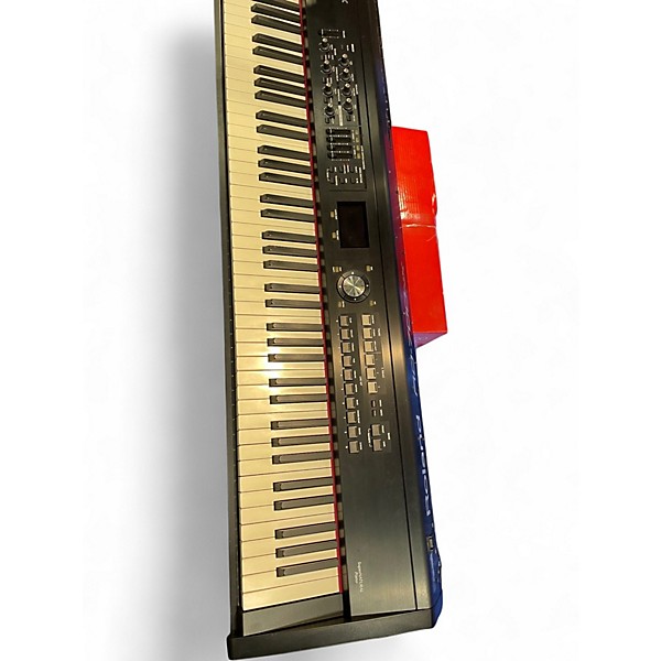 Used Roland RD700SX Keyboard Workstation