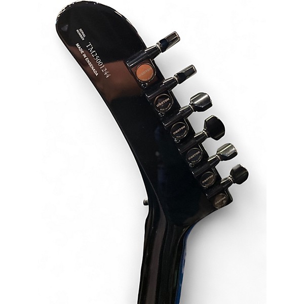 Used Fender Tom Morello "Arm The Homeless" Stratocaster Ice Blue Metaliic Solid Body Electric Guitar
