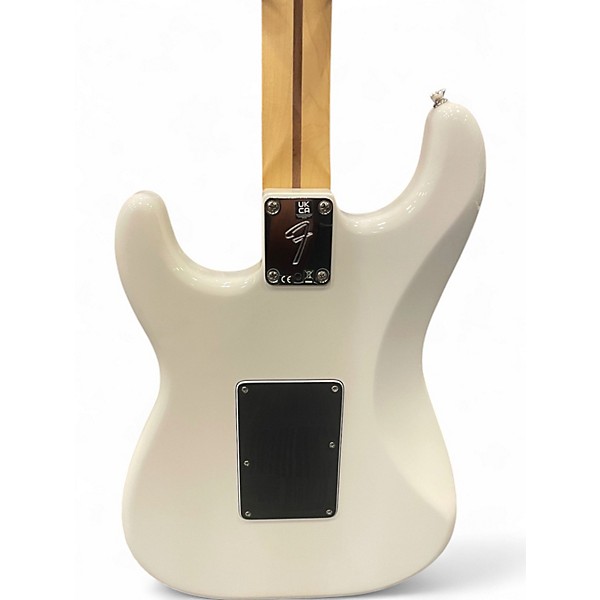 Used Fender Player Stratocaster HSS Floyd Rose Polar White Solid Body Electric Guitar