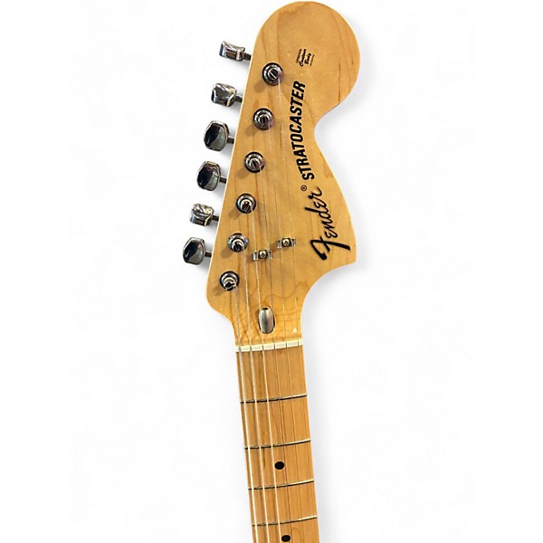 Used Fender Classic Series '70s Stratocaster Classic White Solid Body Electric Guitar