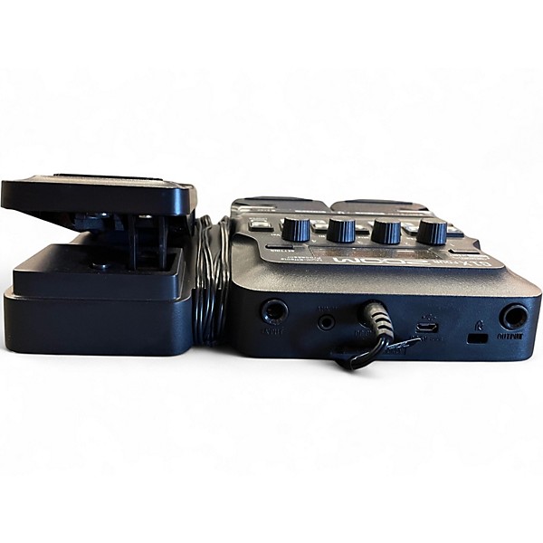 Used Zoom G1X Four Effect Processor