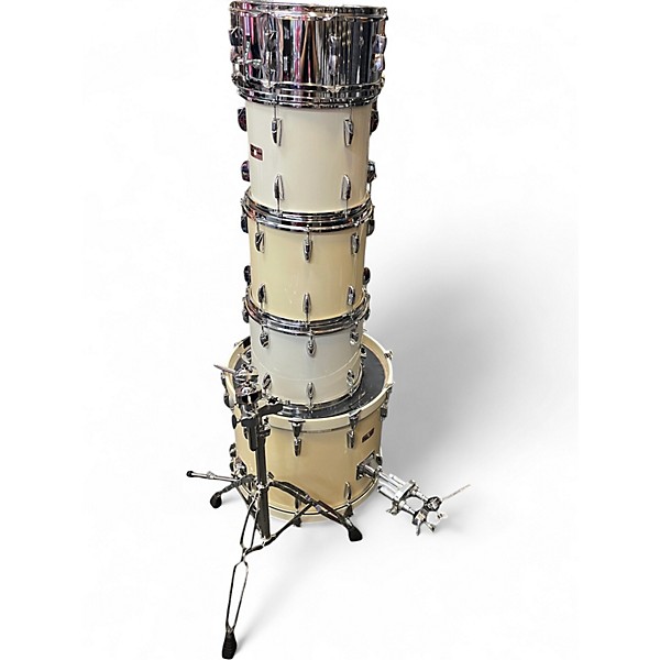 Used Yamaha 5 Piece Tour Custom White Drum Kit